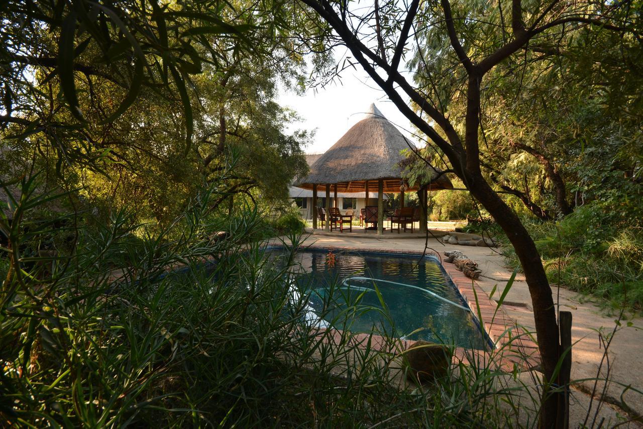 Touch Of Africa Lodge Lanseria Exterior photo